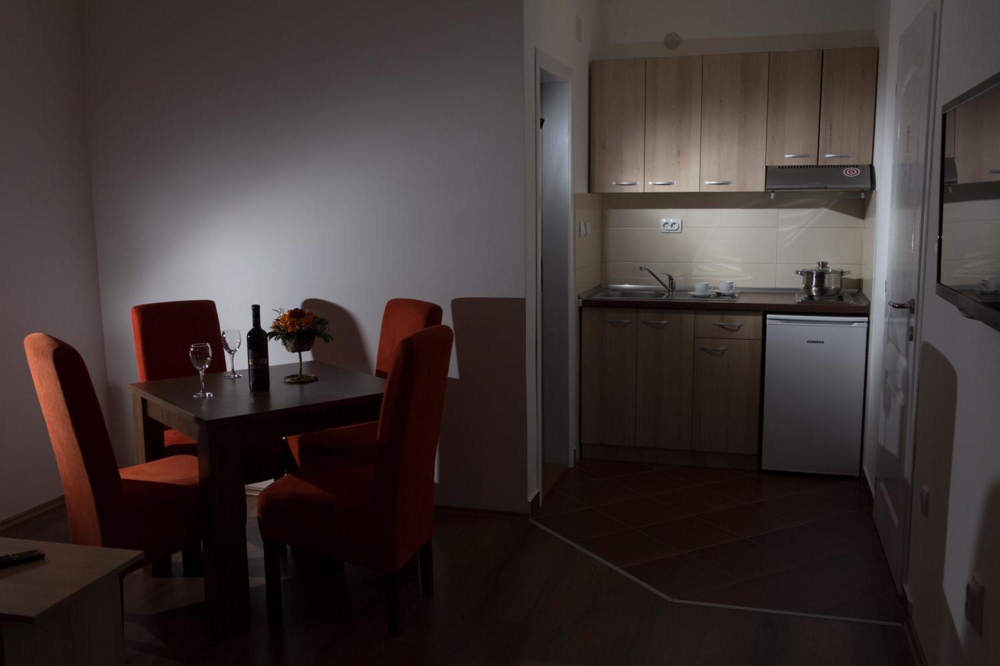 Kety Apartments Kragujevac Værelse billede